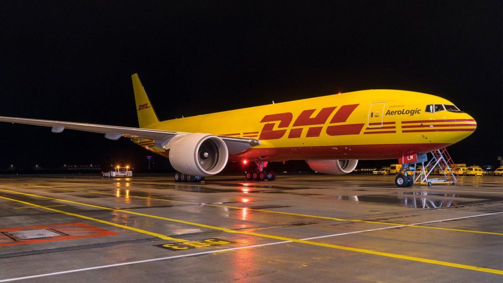 dhl lake forest